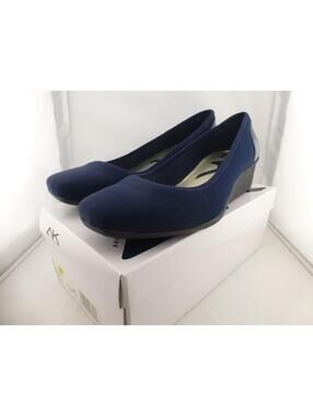 Anne Klein Sport AKWisher Navy Blue Wedge Heels Pumps Size 8M Comfort - M3